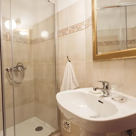 Conde Tavora Guest house 3*