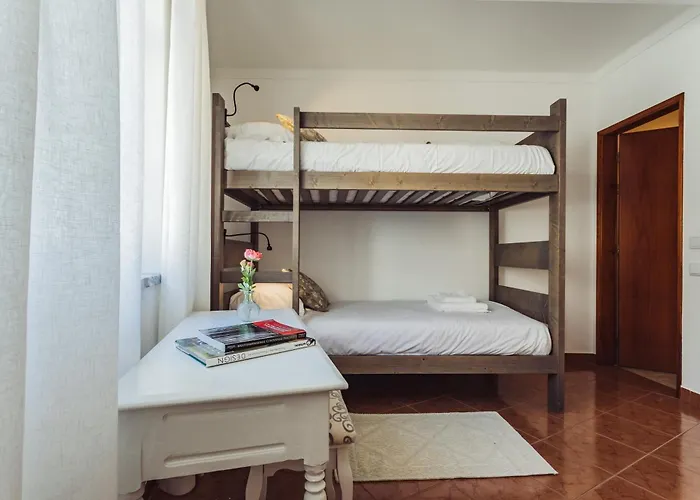 ゲストハウス Conde Tavora