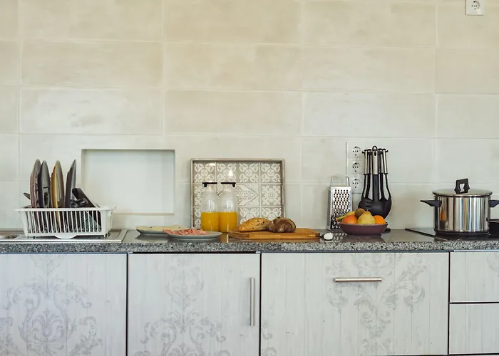 Conde Tavora 3* アトウギア・ダ・バレイア