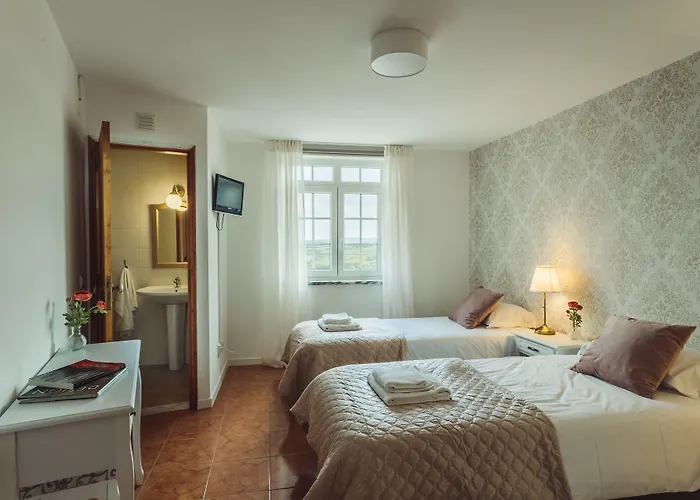 Conde Tavora 3* アトウギア・ダ・バレイア